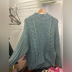 BOGO Universal Thread barely worn sweater